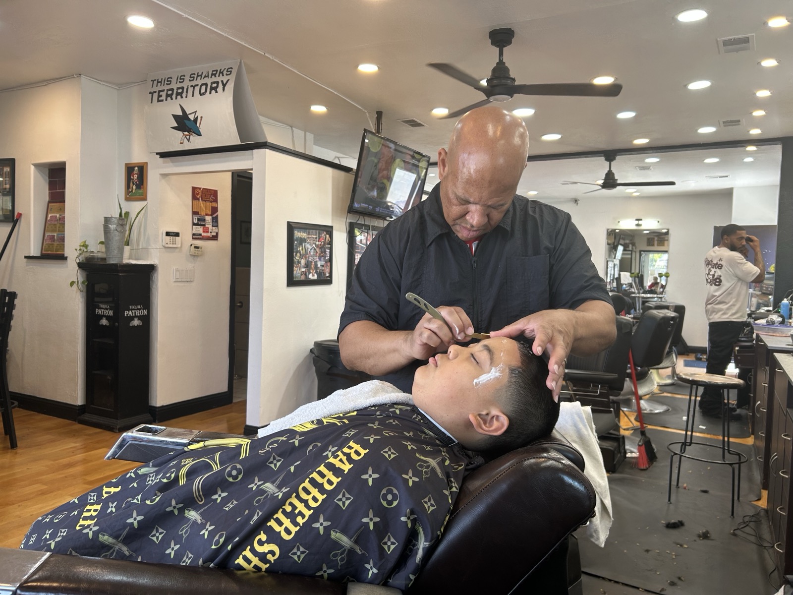 Hot razor line-up at Style Masters Barbershop